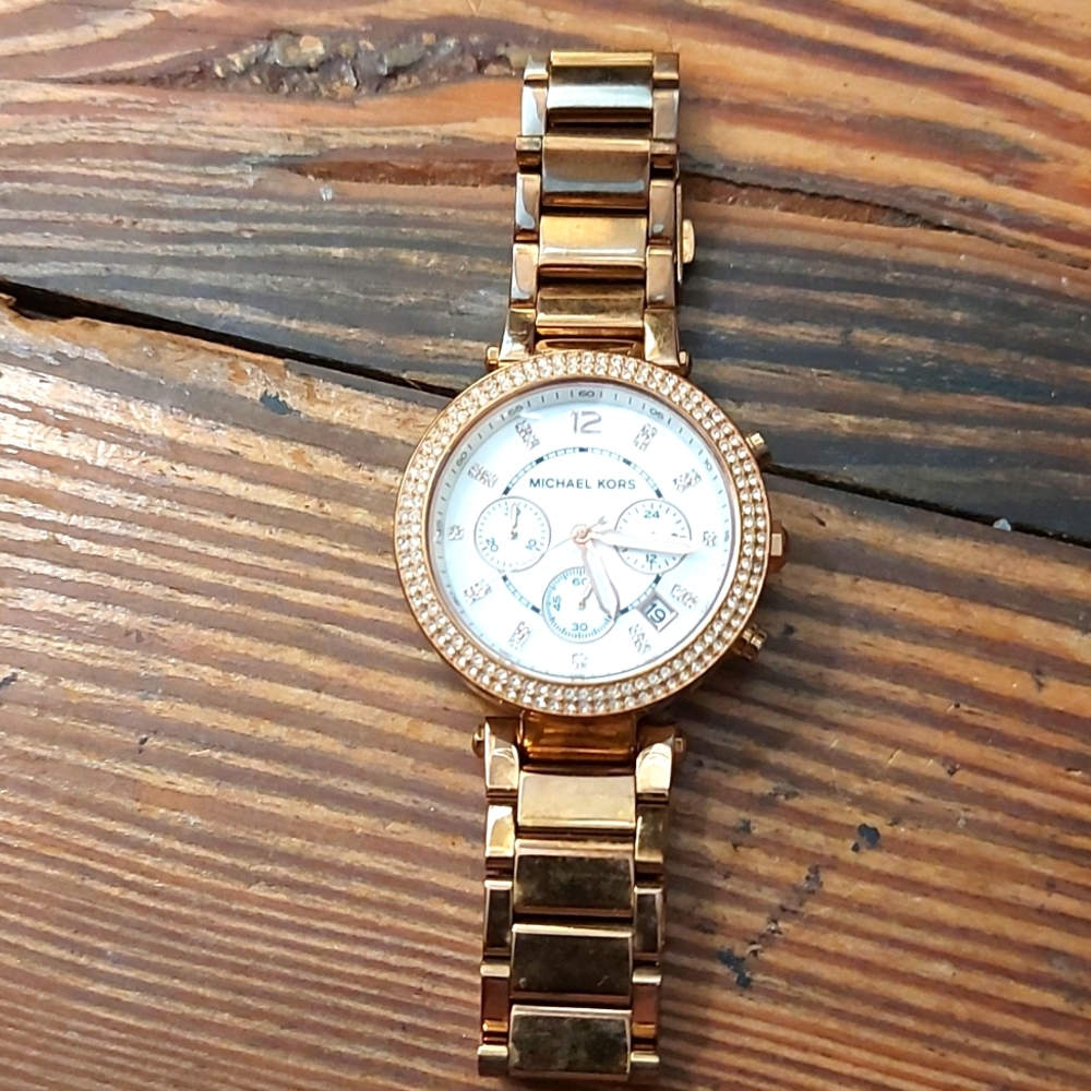 Micheal Kors Rose Gold Watch/Designer/Metal/Rhinestones/Bling/ MK
